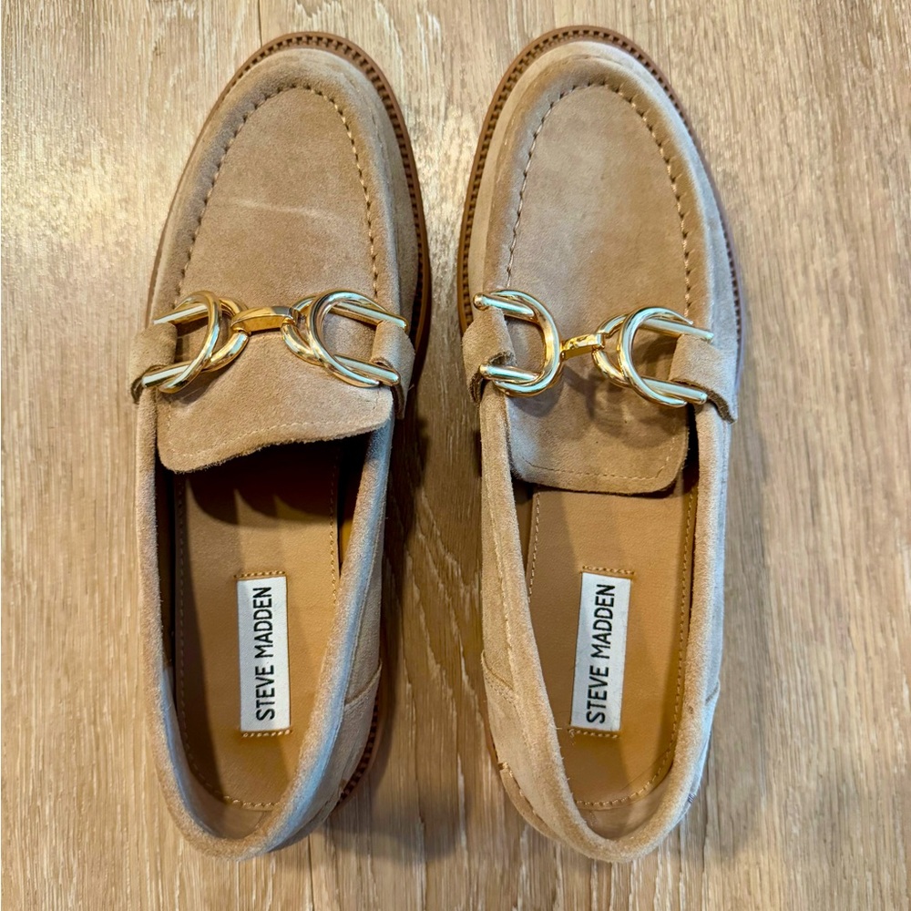Steve Madden Tan Loafers with Gold Accents
